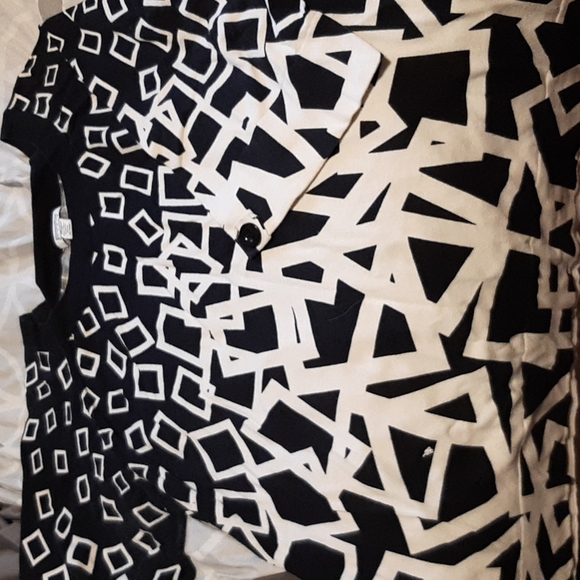 Hampshire Studio Sweaters - Plus Size Sweater